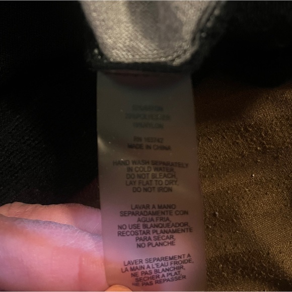 NWOT sweater/hoodie - Picture 3 of 6